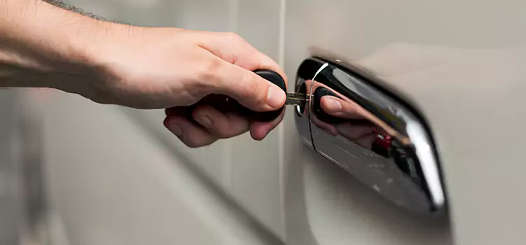 Why Choose Our Auto Locksmith Team in Hilliard, OH?